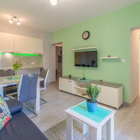 Ruzmarin - New Apartment Zadar Luaran gambar